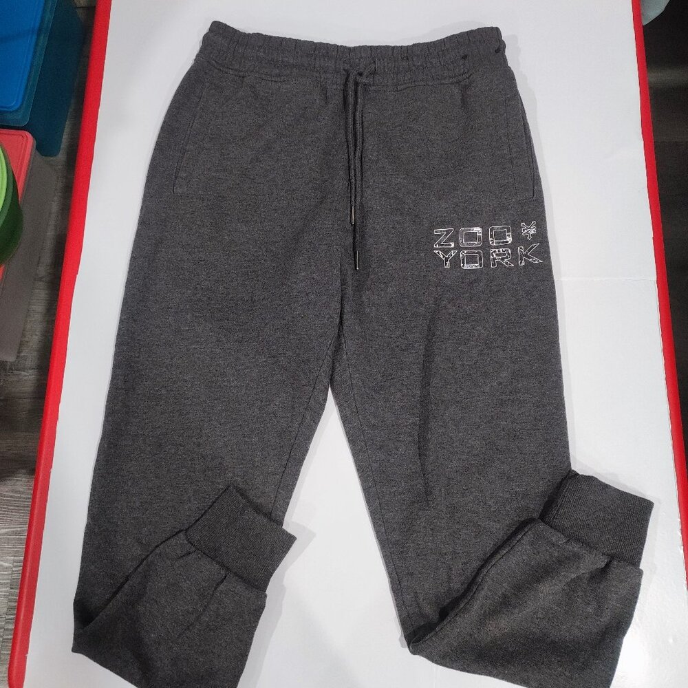 Zoo York training pants / jogger grey men's size M